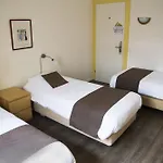 Du Marche Hotel