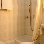Hotel Du Marche 2*