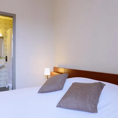 Hotel Du Marche