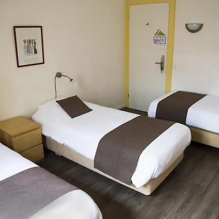 Du Marche Hotel