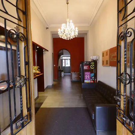 Hotel Du Marche 2*