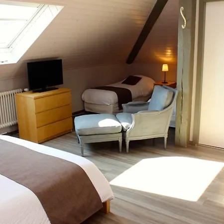 Du Marché Hotel 2*