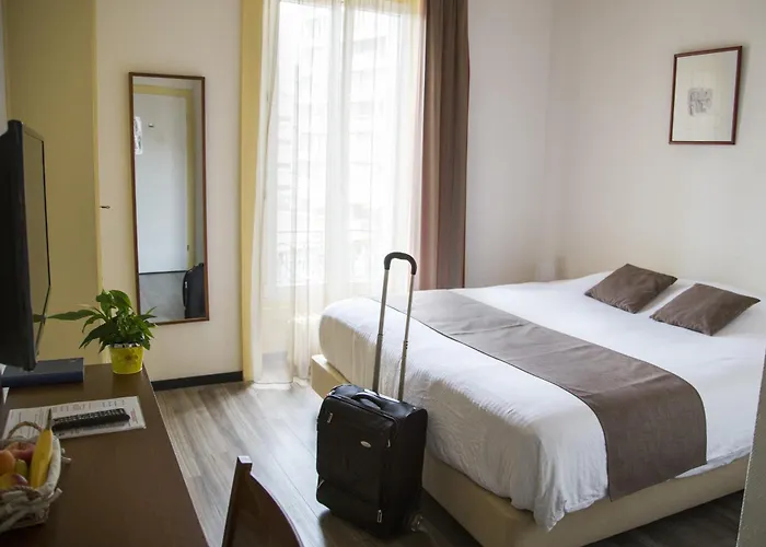 Du Marche Лозанна