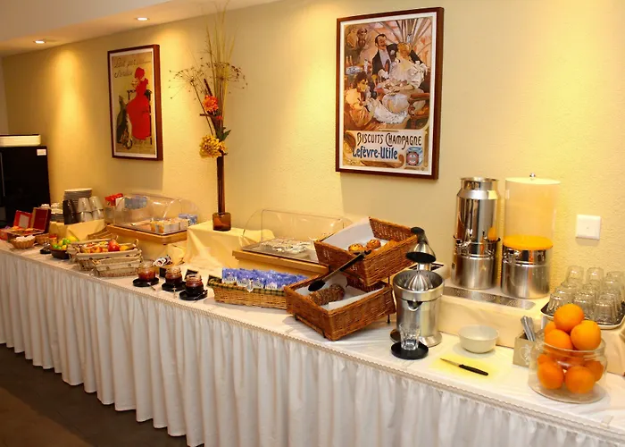 Du Marche 2* Лозанна