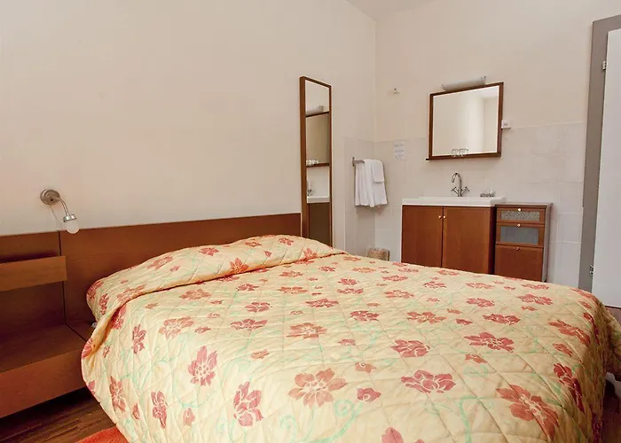 Hotel Du Marche Lausanne